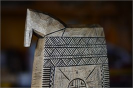 {{productViewItem.photos[photoViewList.activeNavIndex].Alt || productViewItem.photos[photoViewList.activeNavIndex].Description || 'Конь резной'}}