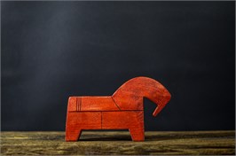 {{productViewItem.photos[photoViewList.activeNavIndex].Alt || productViewItem.photos[photoViewList.activeNavIndex].Description || 'Красный конь'}}