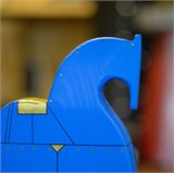 Голубой конь 10758